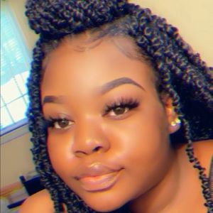 Meet your Posher, Angelic